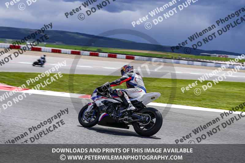 cadwell no limits trackday;cadwell park;cadwell park photographs;cadwell trackday photographs;enduro digital images;event digital images;eventdigitalimages;navarra;no limits trackdays;peter wileman photography;racing digital images;trackday digital images;trackday photos